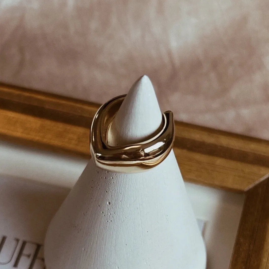 CATHERINE Folded Corner Ear Cuff